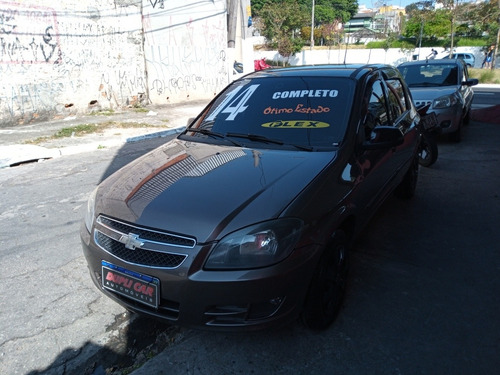 Imagem 2 de 13 de Chevrolet Celta 2014 1.0 Advantage Flex Power 5p