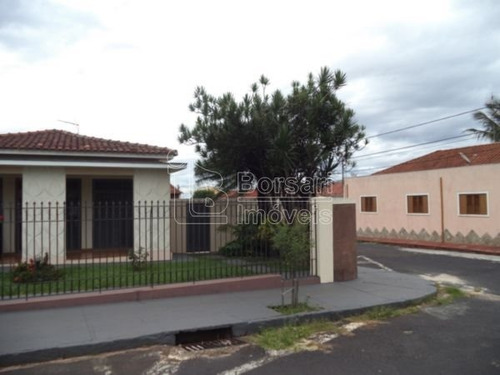 Imagem 2 de 6 de Venda De Casas / Padrão Na Cidade De Araraquara 2978