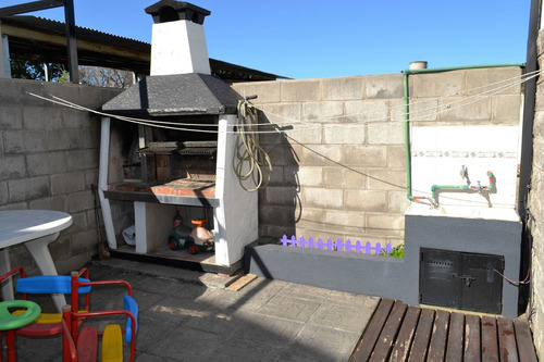 Imagen 27 de 30 de Dúplex En Venta, Patio/cochera San Carlos La Plata