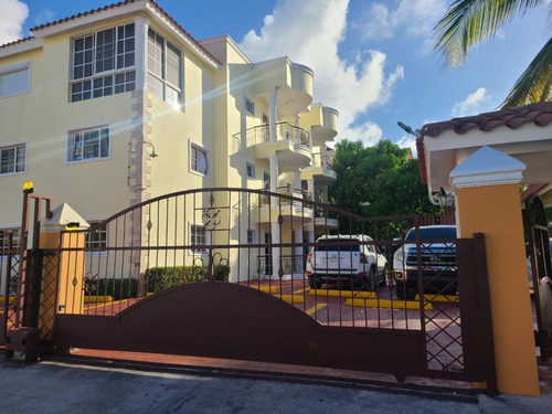 For Sale Apartamento En Bavaro Al Lado Plaza Bavaro City Center Segundo Nivel De 2 Habitaciones Rentado Para Inversion En 700 Usd