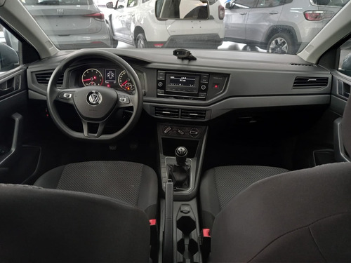 Imagem 9 de 15 de Volkswagen Polo 1.6 Mi Total Flex Manual 2020