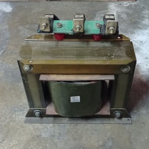 Auto Transformador 208/235v 30kva