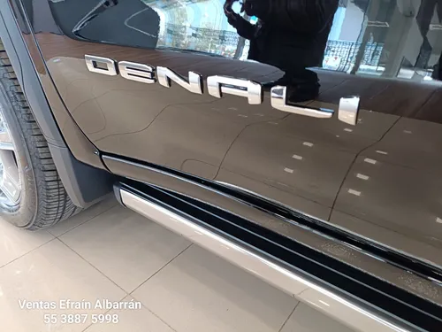 GMC Sierra DENALI 6.2L