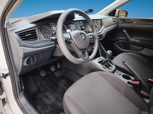 Volkswagen Polo 1.0 MPI TOTAL FLEX MANUAL