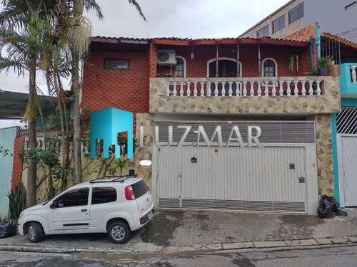 Imagem 1 de 15 de Casa Com Três Dormitórios Sendo Um Suíte No Campo Limpo - 574g