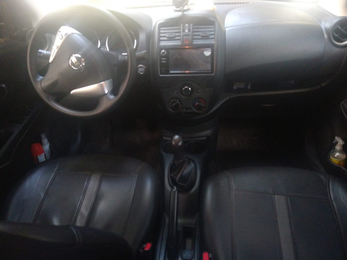 Nissan Versa 1.6 Sense