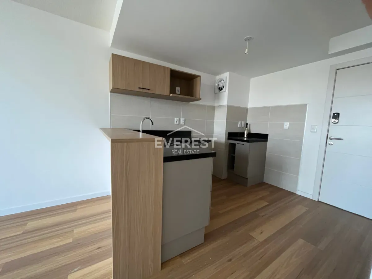 Apartamento En Alquiler 1 Dormitorio Con Garaje · Foto 2