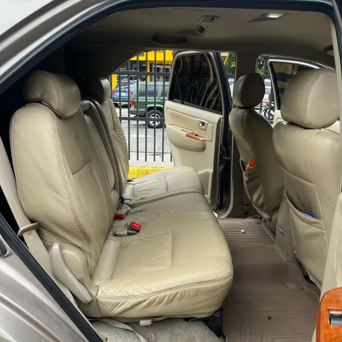 Toyota Fortuner 2012 4x4