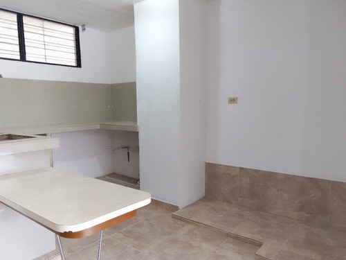 Imagen 4 de 12 de Apartamento En Venta Carretera Nacional, Solanas Del Ávila Guatire Estado Miranda 60m2