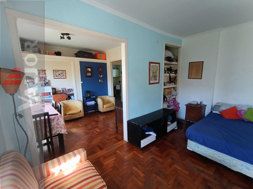 Departamento De 3 Amb Al Frente C/balcon!!! 2do. X Escalera - Ideal Inversor (alquilado)