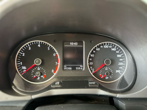 Volkswagen Fox 1.6 Comfortline Total Flex I-motion 5p