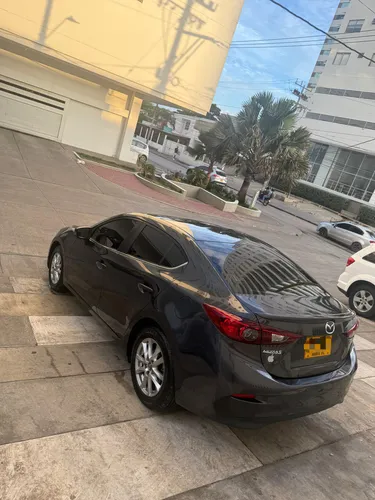 Mazda 3 2.0 Touring At