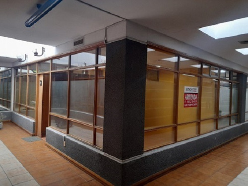 Se Arrienda Oficina Pleno Centro Temuco. Edificio Ripley.