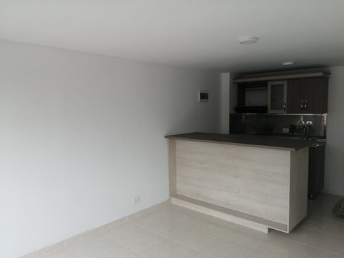 Apartamento Para Venta En Niquia (14518).