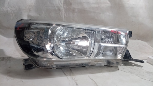 Faro Derecho Toyota Hilux 2016-2019 Original Usado 