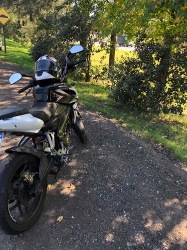Bajaj Rouser Ns