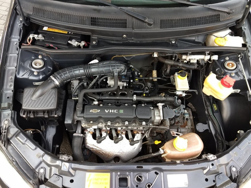 Imagem 10 de 11 de Chevrolet Celta 2011 1.0 Life Flex Power 5p