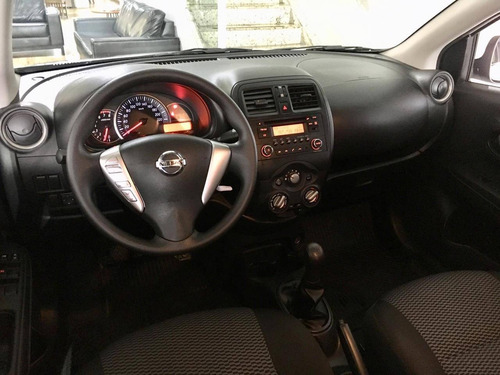 Nissan Versa 1.0 12v Flex 4p Manual