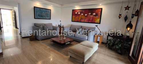 Casa En Venta, Urb. Los Naranjos Del Cafetal
