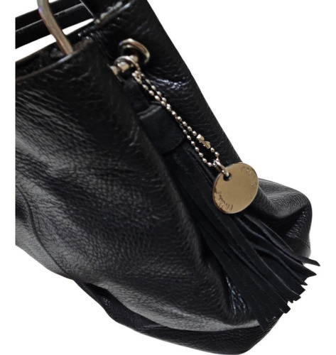 Cartera Prüne De Cuero Graneado Con Correa De Charol Negra. Negro Cuero Graneado Níquel Negro (Usado)