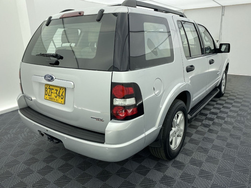 Imagen 11 de 25 de Ford Explorer Xlt 4.0