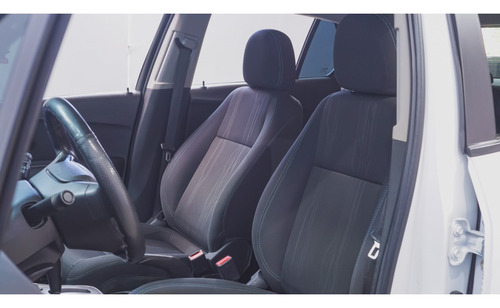 Chevrolet Tracker 1.8 MPFI LT 4X2 16V FLEX 4P AUTOMÁTICO