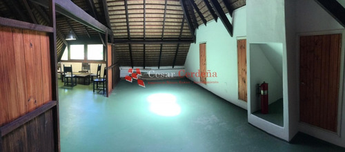 Casa Exclusiva En La Zona Del Golf.- Ref: 1540