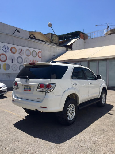 Toyota Fortuner Blindada