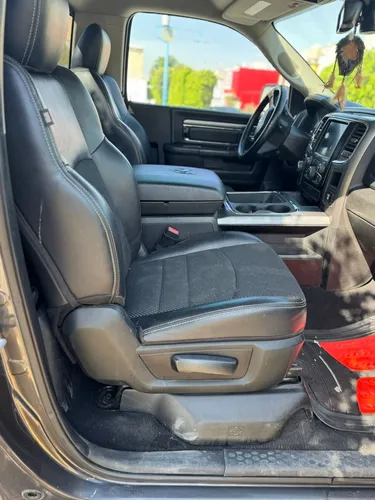 RAM Ram 2500 5.7 R/t Regular Cab 2500 4x4 At