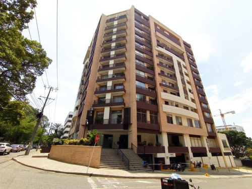 Apartamento En Arriendo En Cali Ciudad Jardín. Cod 96797