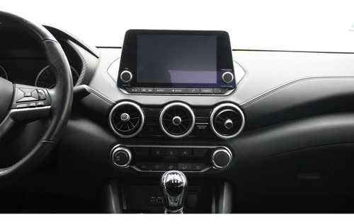 Nissan Sentra 2.0 Advance Mt