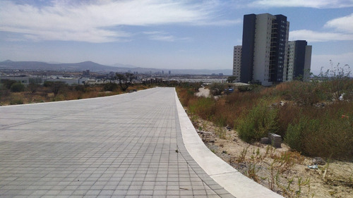 Imagen 4 de 7 de Terrenos Comerciales En Venta Sobre Fray Junipero Serra, Queretaro.