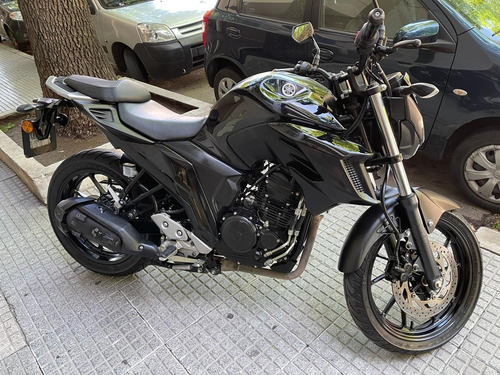 Imagen 14 de 15 de Yamaha Fz25