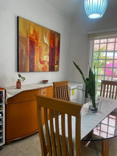 Casa En Venta En Av. Cancun
