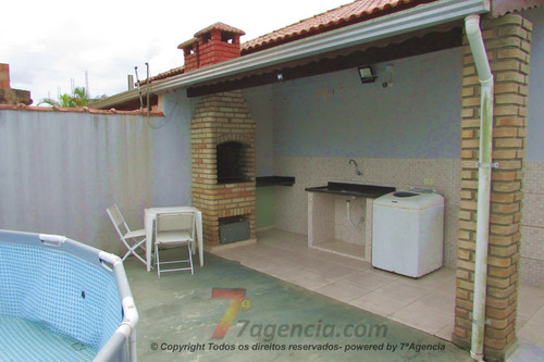 Imagem 3 de 14 de Casa Em Itanhaem Lado Praia Churrasqueira 2 Quartos 1 Suite Ch88