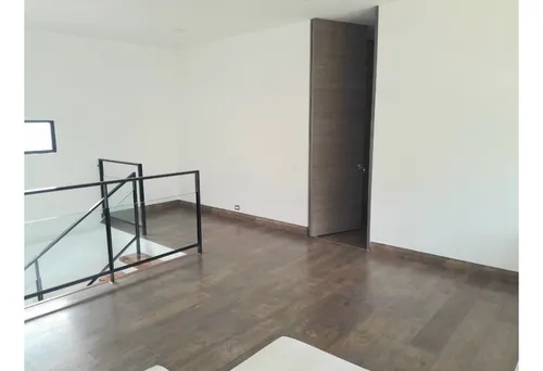 190m2 Apartamento En El Poblado
