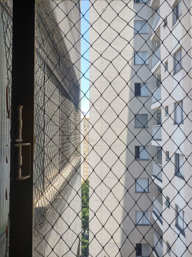 Apartamento À Venda Na Avenida Santos Dumont, Luz, São Paulo - Sp - Liv-9785