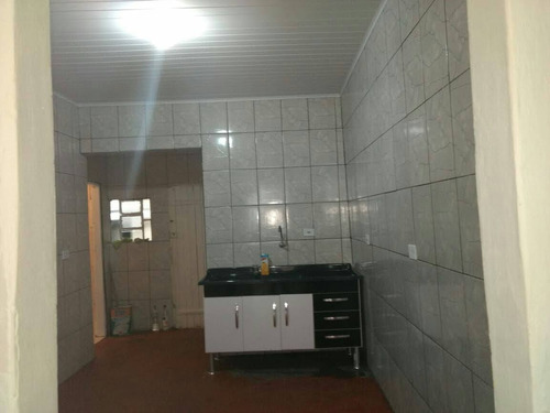 Vendo 4 Quartos,3 Banheiros,3 Cozinha,2 Salas,1 Garagem,
