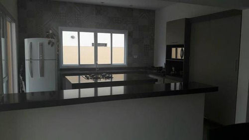 Imagem 6 de 19 de Sobrado Com 3 Dormitórios À Venda, 200 M² Por R$ 890.000,00 - Parque Califórnia - Jacareí/sp - So0170