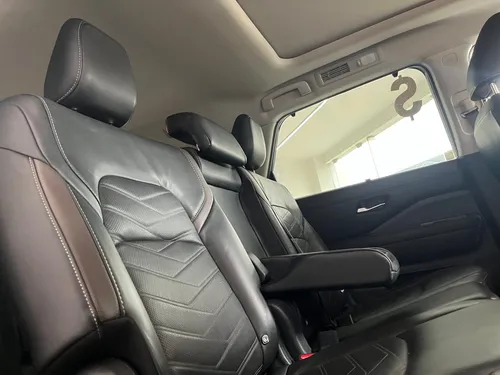 Nissan Pathfinder 3.5 Exclusive 2Wd At