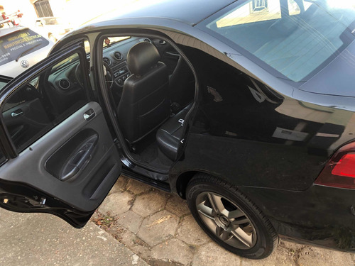 Volkswagen Voyage 2009 1.6 Vht Trend Total Flex 4p Sedã