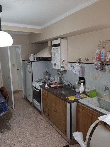 Imagen 3 de 6 de Departamento En Venta En Banfield