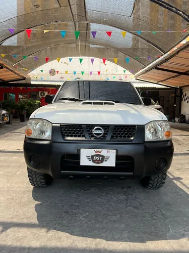Nissan Frontier D22 NP300