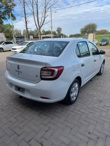 Renault Logan 1.6 Authentique Plus 85cv