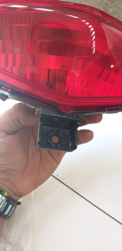 Imagen 9 de 10 de Stop Trasero Vstrom 650 Abs