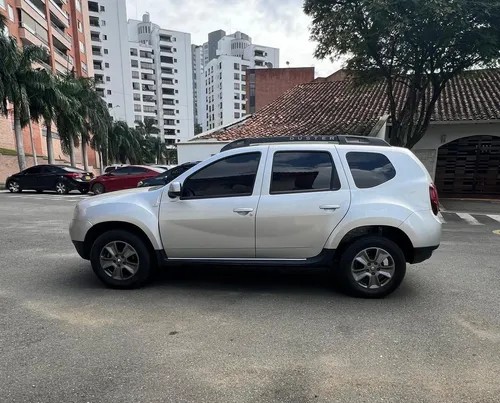 Renault Duster Intens MT 2000CC 4x4