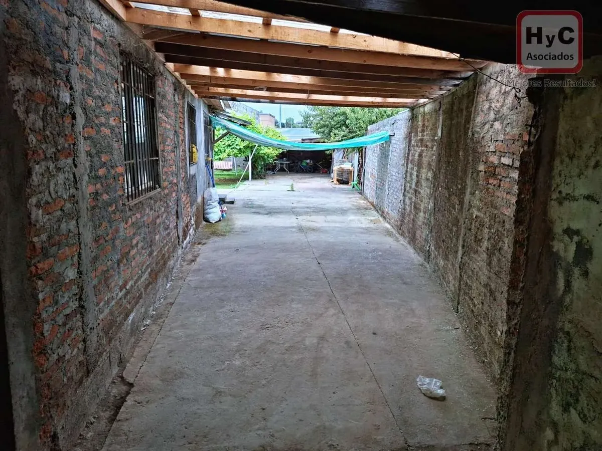 Imagen 4 de 15 de Venta Casa En Amplio Terreno En Coronel
