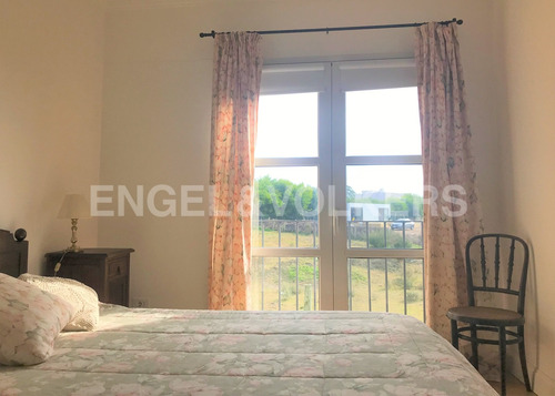Imagen 4 de 8 de Apartamento De 1 Dormitorio En Barrio Privado