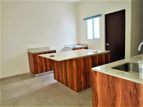 Casa En Renta De Una Planta En Residencial Alba En Conkal.