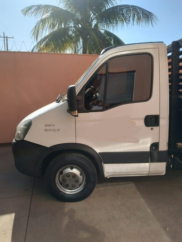 Imagem 4 de 18 de Iveco 35s14
